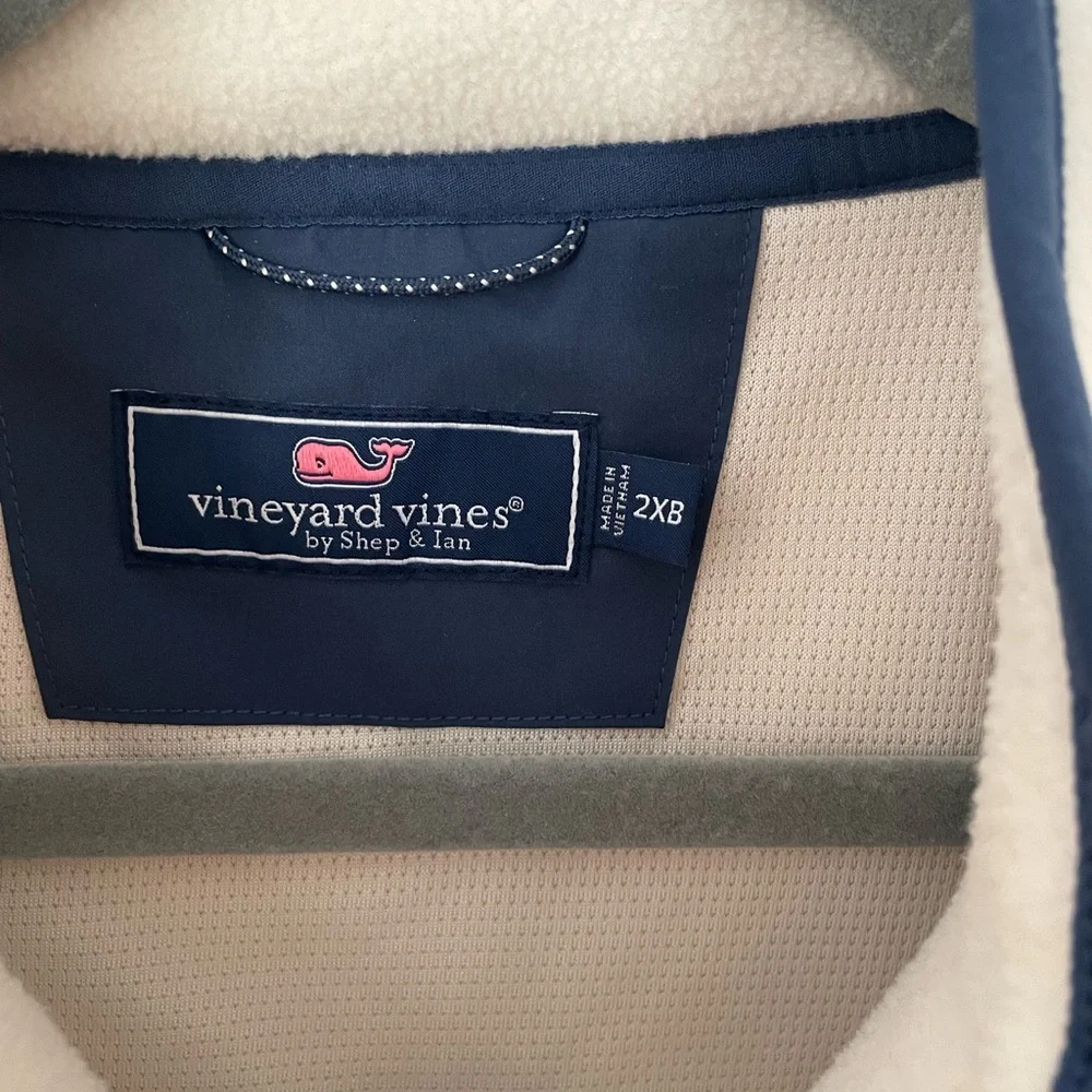 Vineyard Vines men’s fleece vest 2X big and tall in beautiful condition cream - Picture 4 of 4